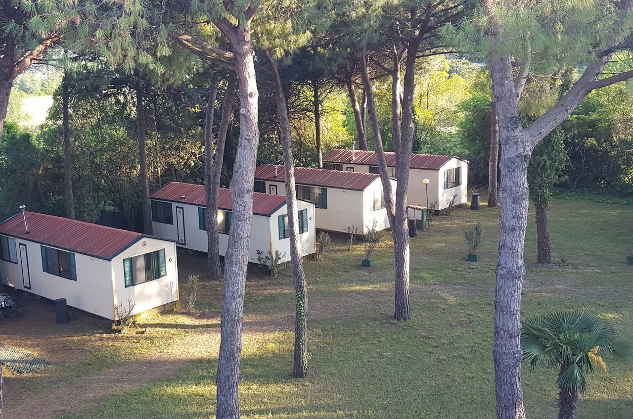 Villaggio Mithos Misano Adriatico Exterior photo