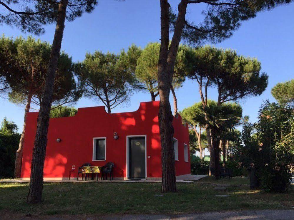 Villaggio Mithos Misano Adriatico Exterior photo